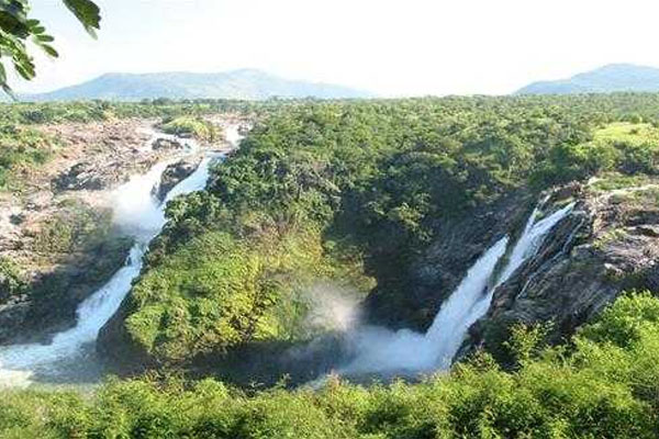 Manikyadhara Falls